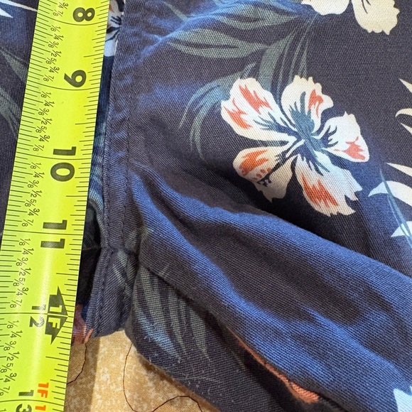Jachs men's shorts floral pattern and a drawstring waist Size L - Picture 8 of 9